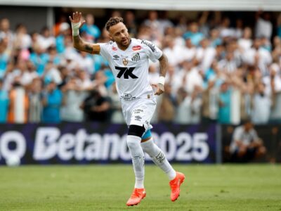 Neymar marca em despedida, Santos vence e sai do Z4