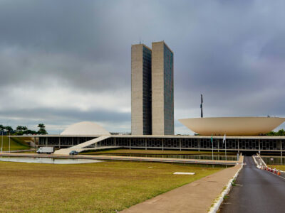 STF retoma julgamento sobre validade da reforma da Lei de Improbidade