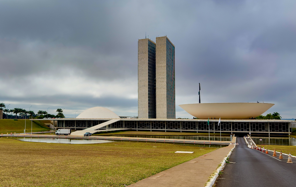 STF retoma julgamento sobre validade da reforma da Lei de Improbidade