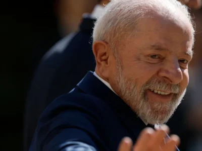 Lula vai ao G7 na França para reuniões bilaterais