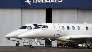 Embrare fecha contrato de suporte ao KC-390 com a FAB