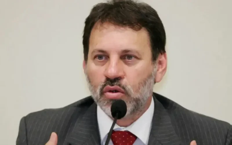 Delúbio nega volta às urnas para resgatar imagem