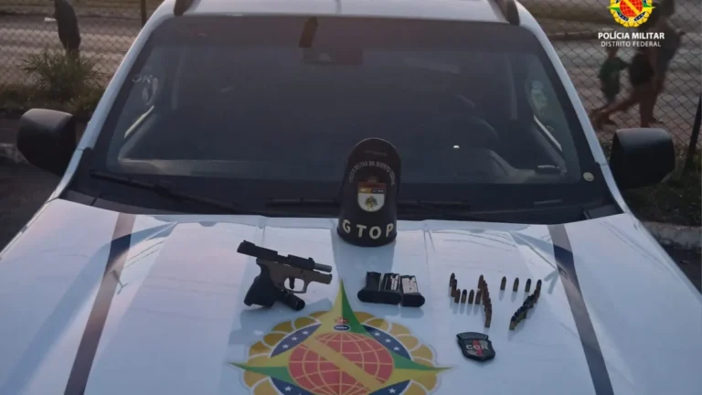 Motorista de app é preso por ameaçar passageira com arma no Recanto das Emas
