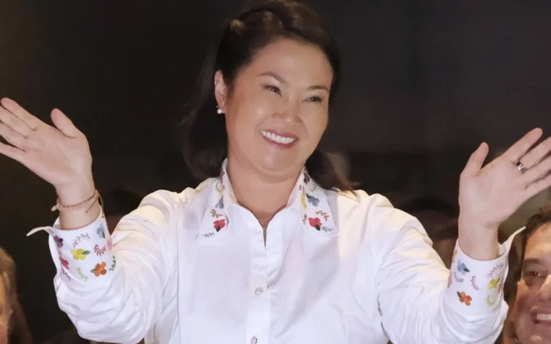 Keiko Fujimori vence e promete 'caminho de ordem' no Peru