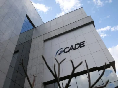 Cade tem presidente e superintendente interinos por impasse político
