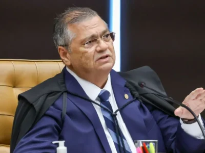 Dino prende secretário do Maranhão e encontra arsenal