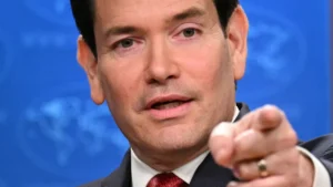 Rubio alerta: Irã no Estreito de Ormuz cria precedente perigoso