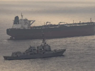 Irã ameaça retaliação após ataque da Ucrânia a navio no Mar Cáspio