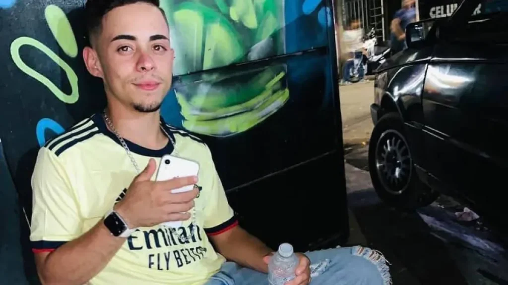 Pai cobra justiça após PMs absolvidos por morte em Paraisópolis