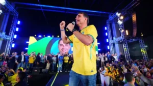 Flávio anuncia vice da chapa presidencial nesta quarta