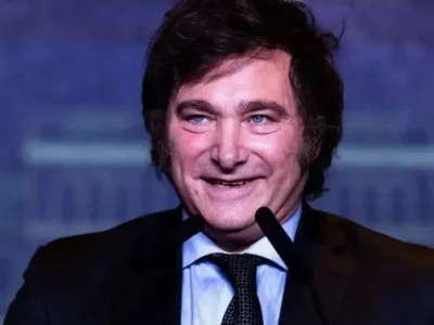 Brasil pede saída do embaixador argentino; crise se agrava