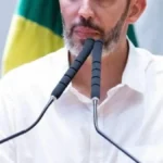 Convenções encerram e negociação passa às executivas