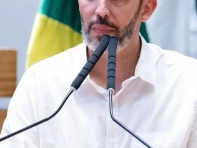 Convenções encerram e negociação passa às executivas