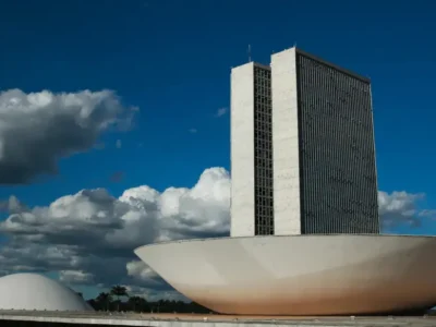 Estudo aponta que força do Congresso reduz transparência