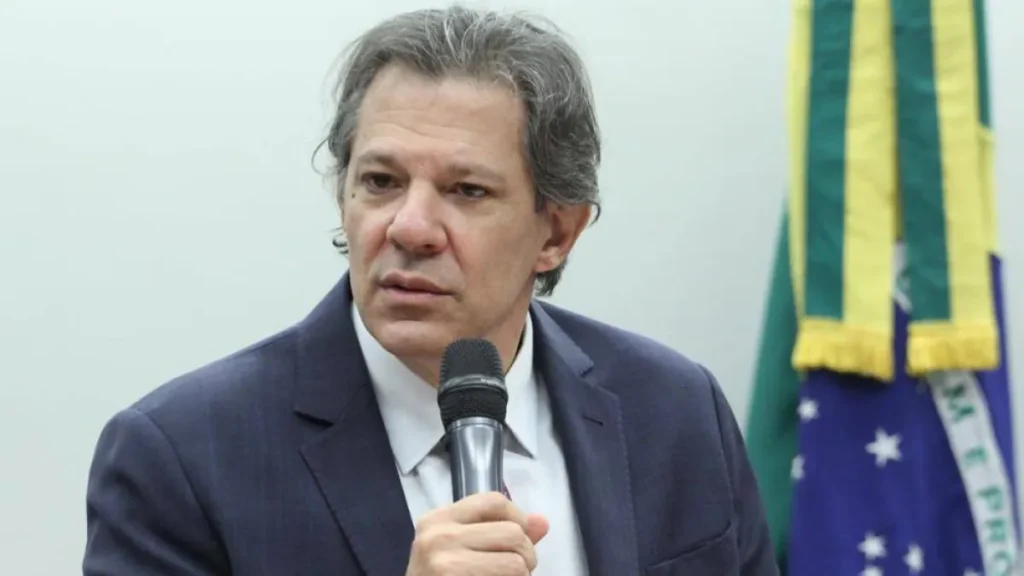 Haddad questionará Tarcísio após PM seguir motorista