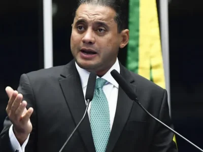 PF aponta ligações entre senador e ministro do STJ em investigação