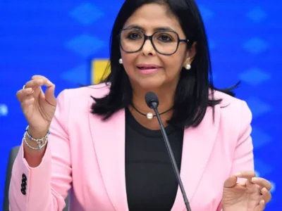 Venezuela liberta 131 presos políticos em acordo com oposição