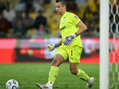 Com gol no fim, Flu vira sobre o Palmeiras e ajuda o Fla no Brasileirão